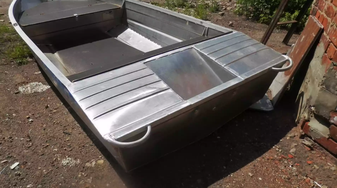 Алюминиевая лодка Вятка-Профи Вариант в Тольятти