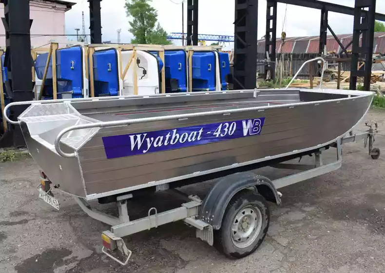 Алюминиевая лодка Wyatboat-430 Master в Тольятти Алюминиевая лодка Wyatboat-430 Master в Тольятти