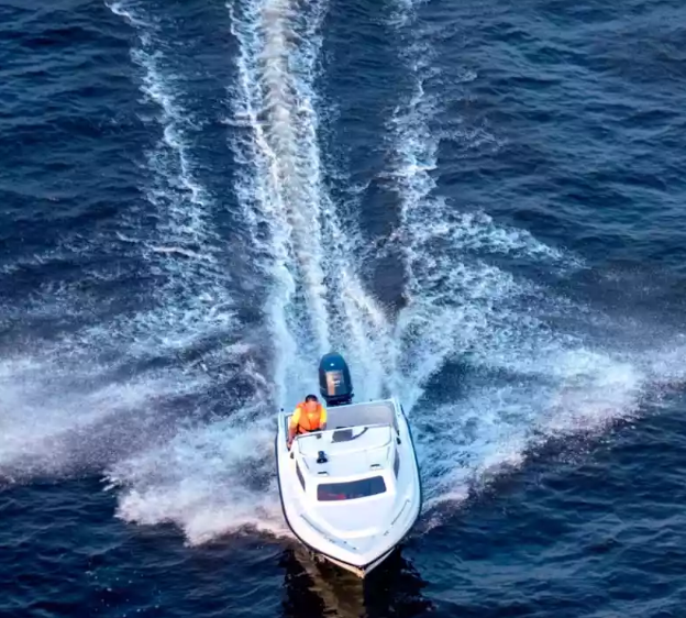 Стеклопластиковый катер Neman-500 в Тольятти