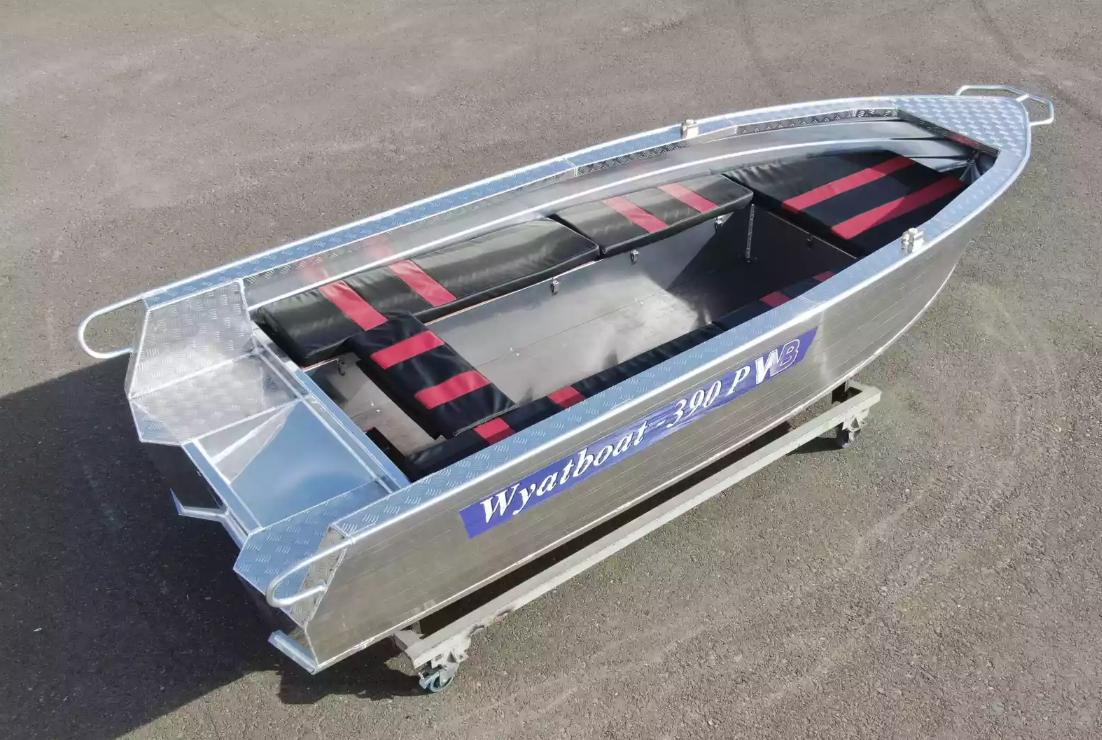 Алюминиевая лодка Wyatboat-390РМ увеличенный борт в Тольятти