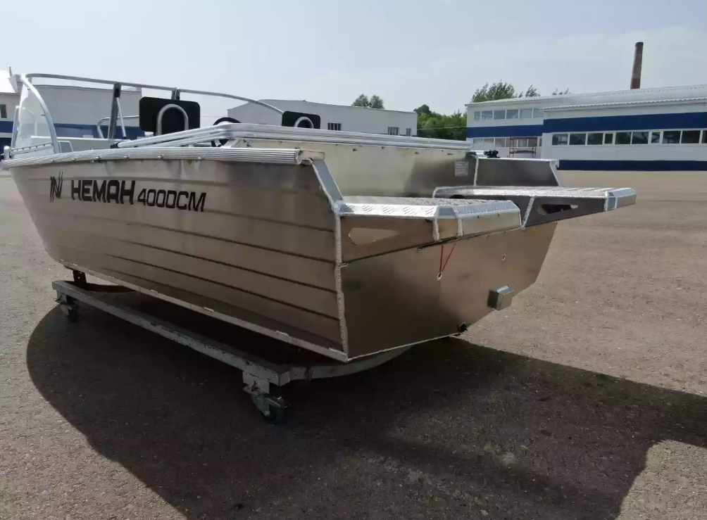 Алюминиевая лодка  Неман-400 DCM NEW в Тольятти