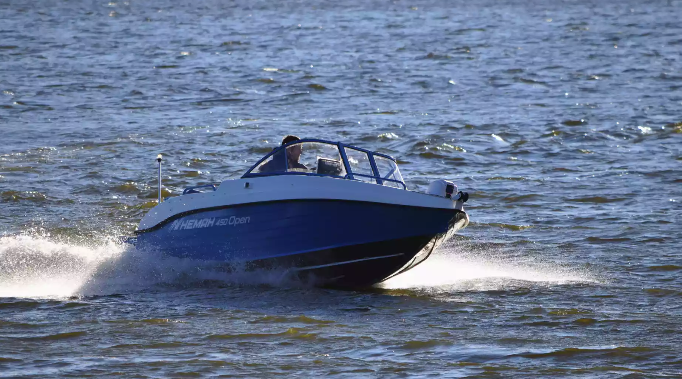 Комбинированный катер Neman-450 Open в Тольятти