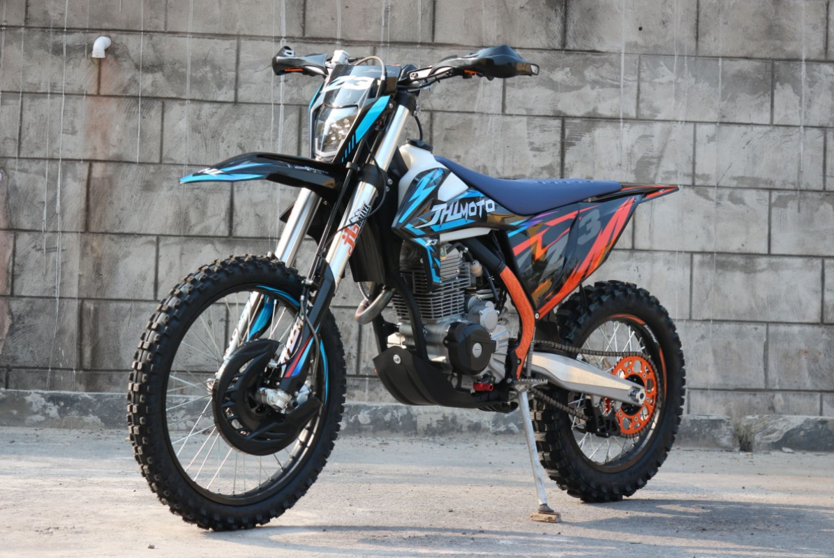 Мотоцикл JHLMOTO JHL Z3 CB250 (172FMM-3A) в Тольятти