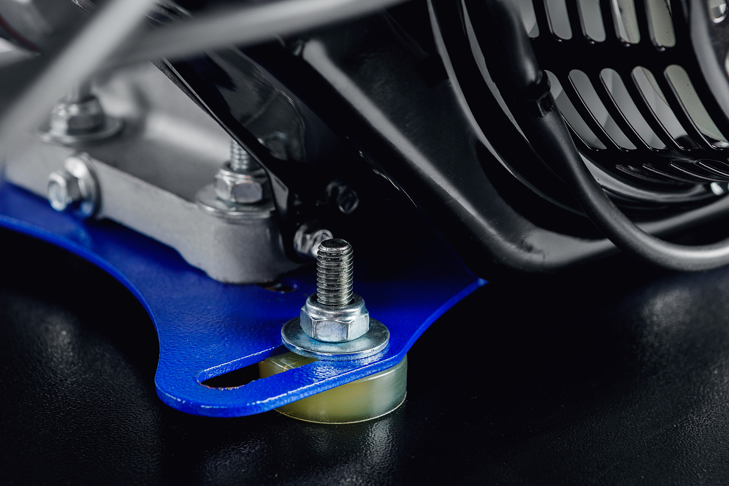 МОТОБУКСИРОВЩИК IKUDZO LONG 2.0 1700/500 EKR19 в Тольятти