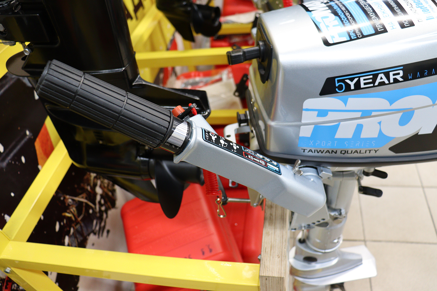 Лодочный мотор PROMAX SP5FHS (внешний бак 12 л) в Тольятти