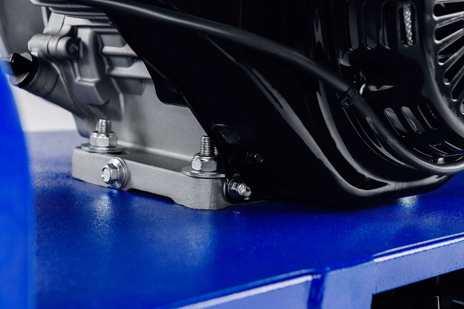 Мотобуксировщик SNOW DOG 17 с эл. запуском (DINKING) в Тольятти