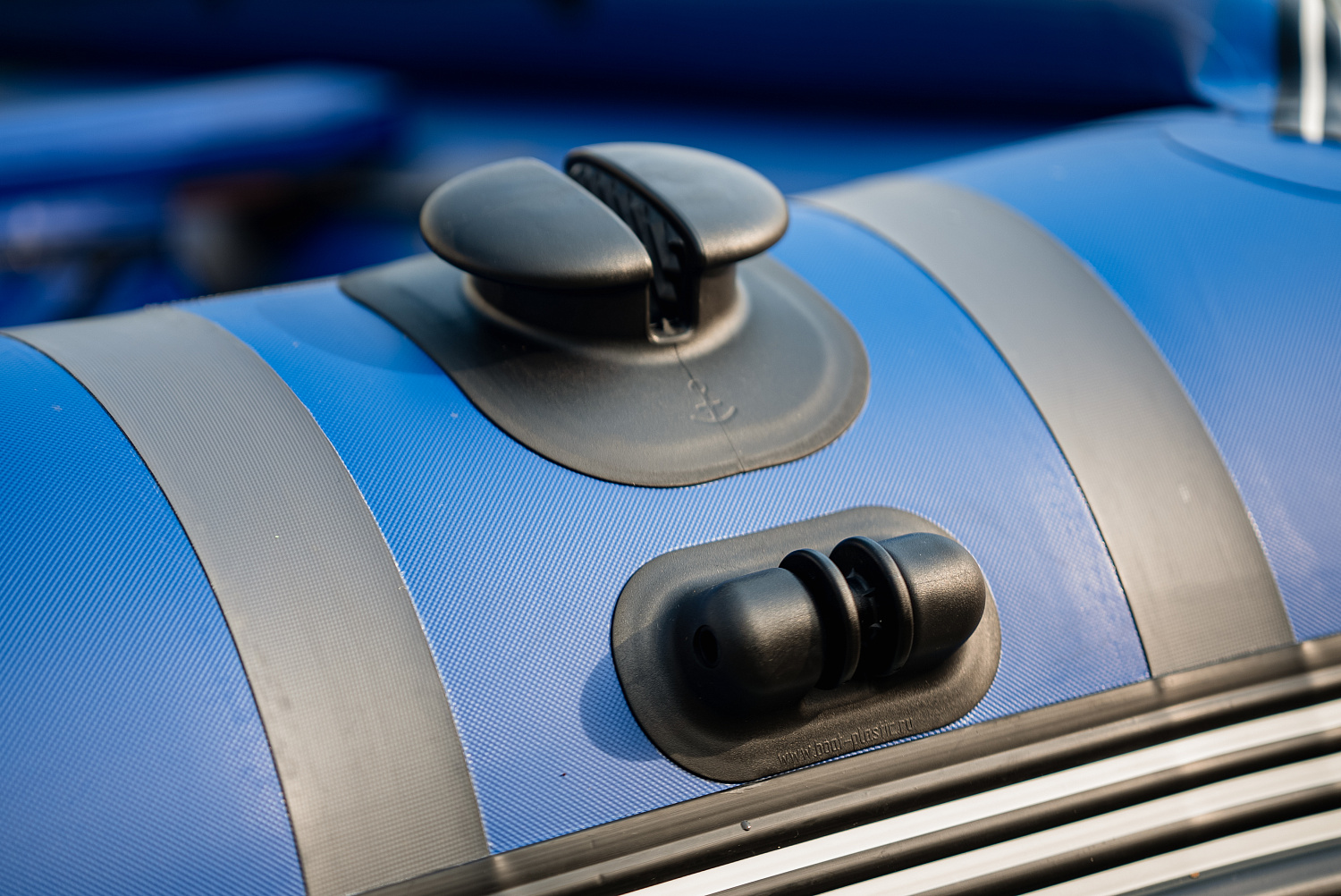 Лодка MISHIMO RIVER FJET PRO 430  под водомет в Тольятти