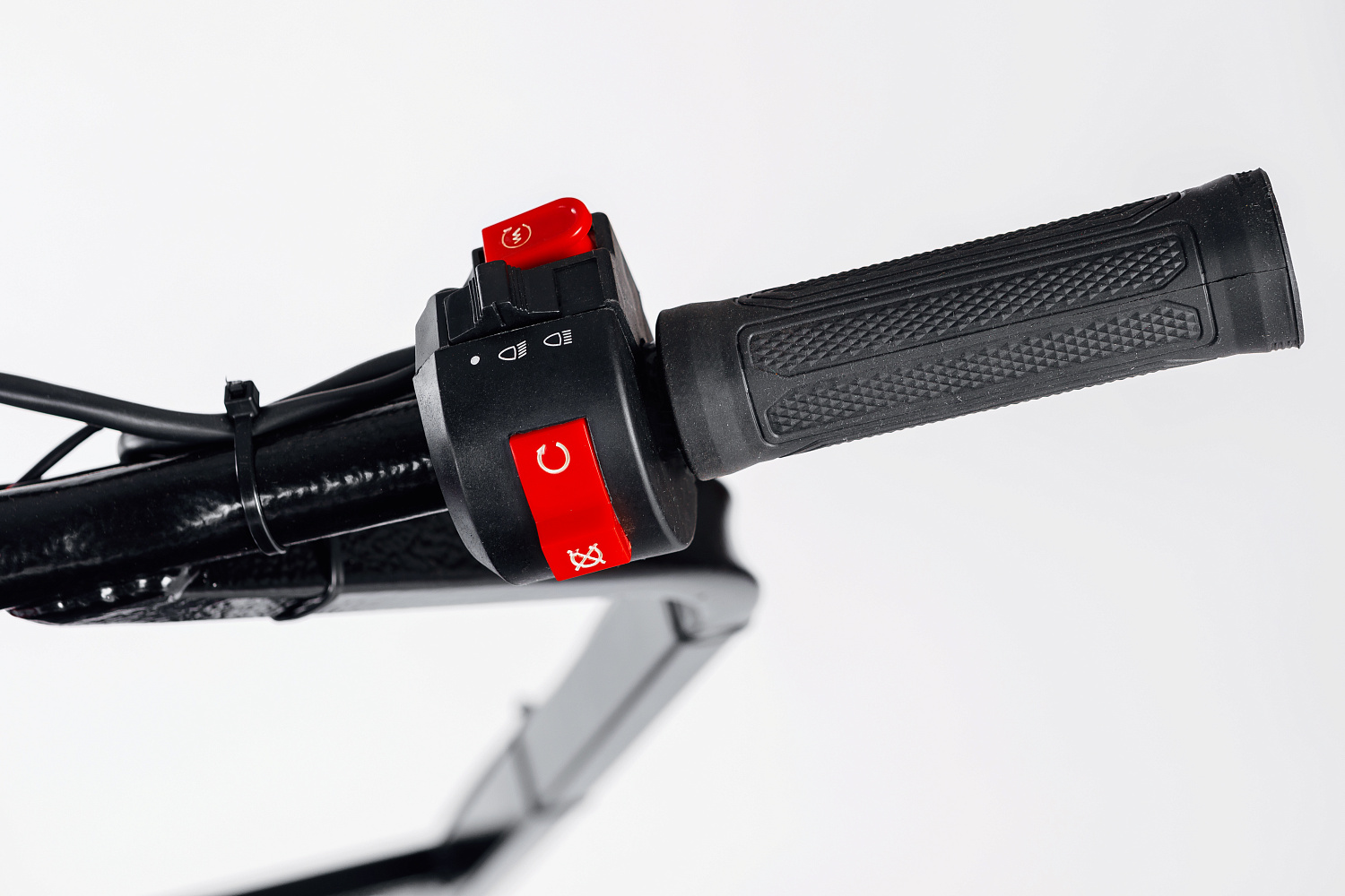 МОТОБУКСИРОВЩИК IKUDZO LONG 2.0 1700/500 EKR19 в Тольятти